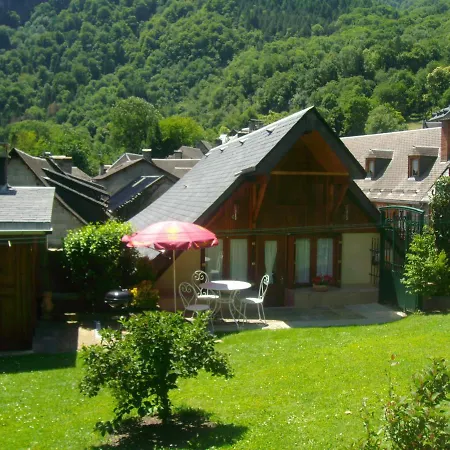 Petite Maison De Montagne Avec Jardin Cier-de-Luchon Exterior photo